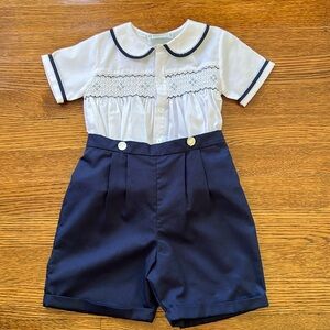 NWT Feltman brothers smocked outfit